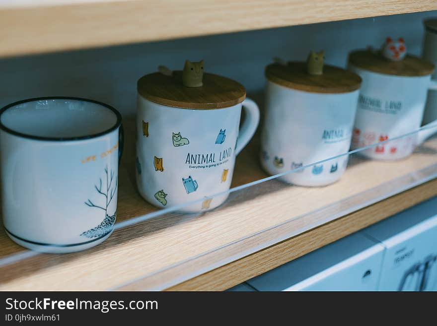 Four Ceramic Mug With Caps