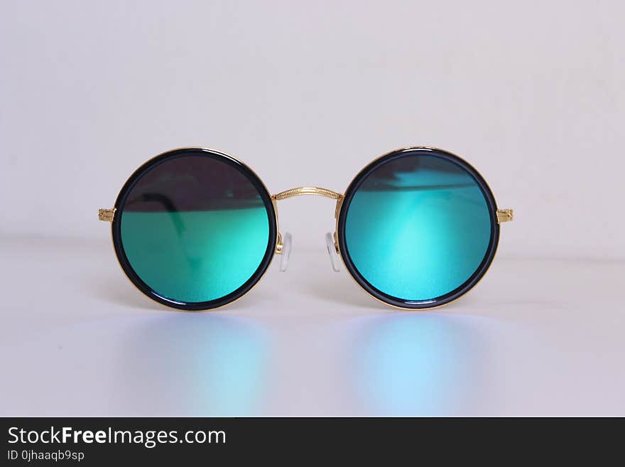 Black Framed Hippie Sunglasses