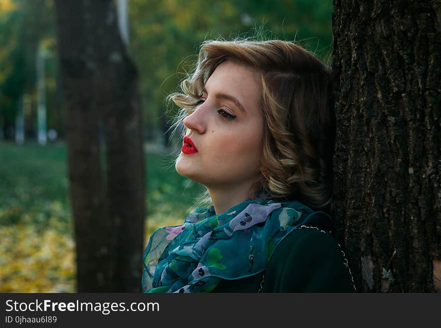 Shallow Focus Photography of Woman