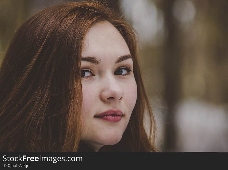 Close Up Photo of Woman&#x27;s Face