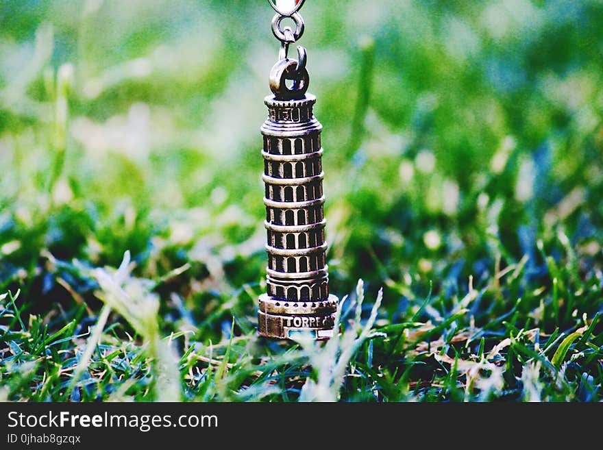 Leaning Tower of Pisa Pendant on Green Grass at Daytime