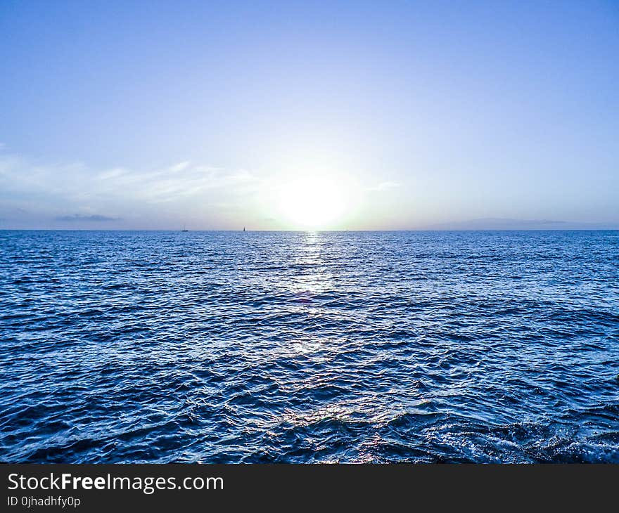 Sea and Sky Horizon Photo