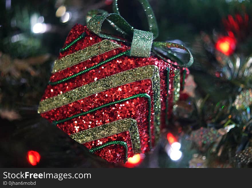 Red and Green Christmas Tree Decor