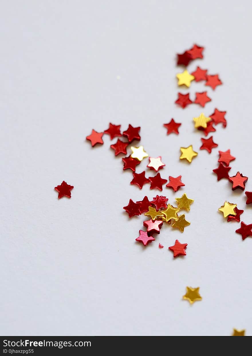 Selective Focus Photography of Assorted-color Stars