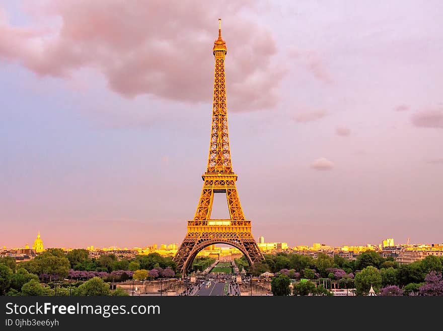 Photo of Eiffel Tower