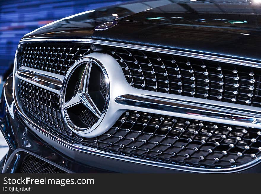 Photo of Mercedes-benz Grille