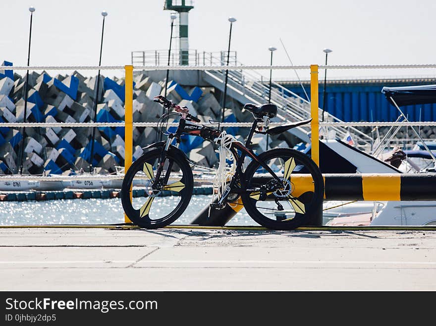 Black Rigid Bike