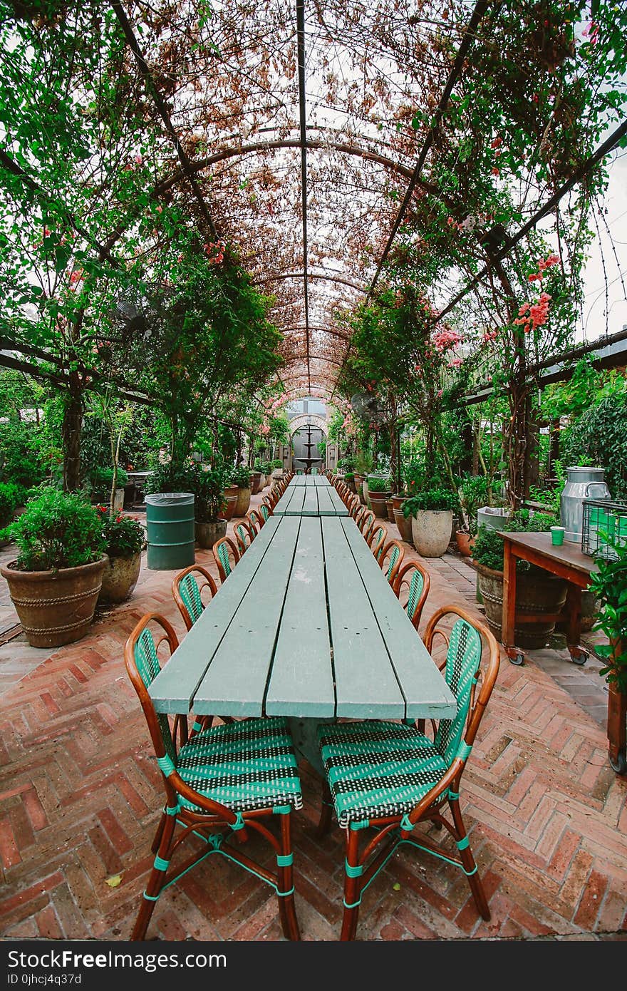 Green Wooden Table With Chairs