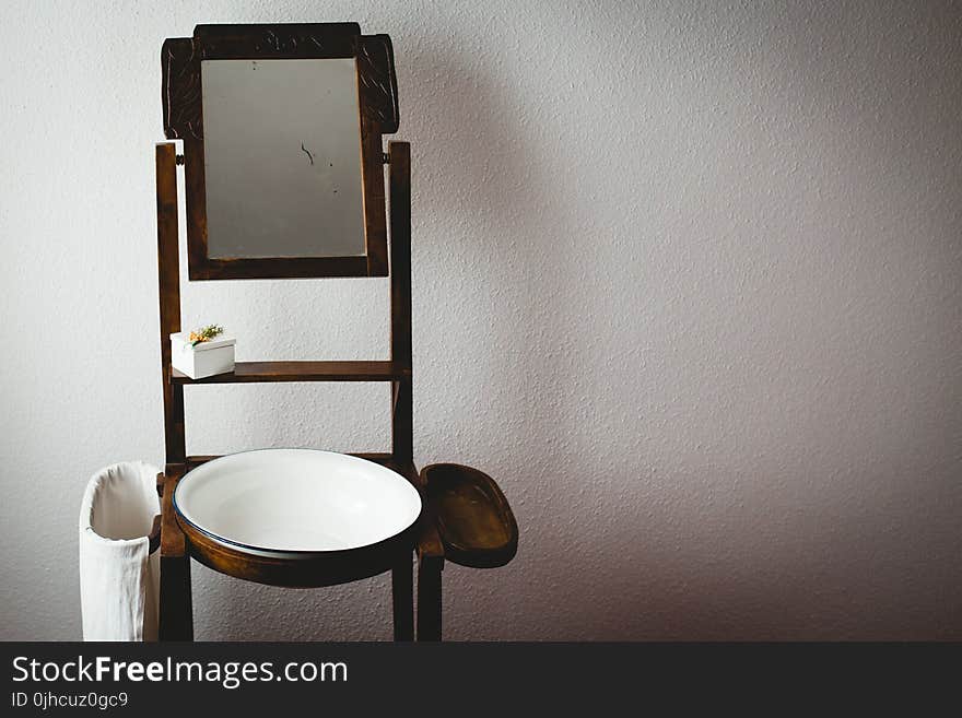 Brown Wooden Vintage Washstand