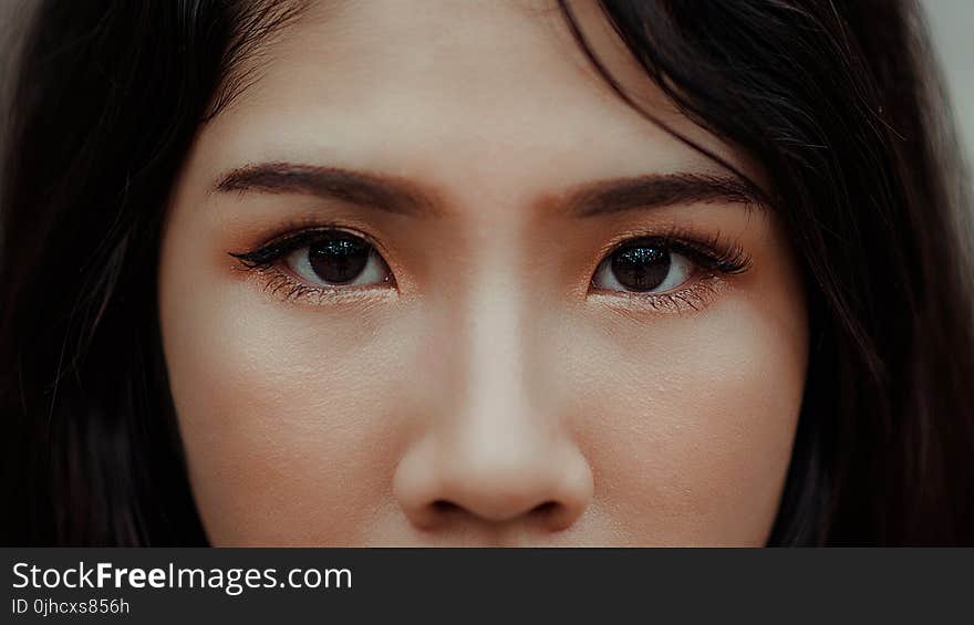 Close-Up Photography of a Woman