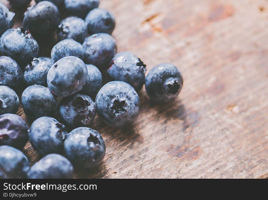 Close-Up Photography of Blueberries