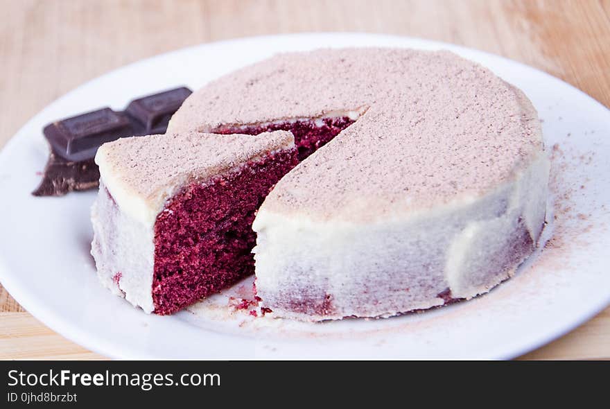 Close-up Photography of Sliced Cake