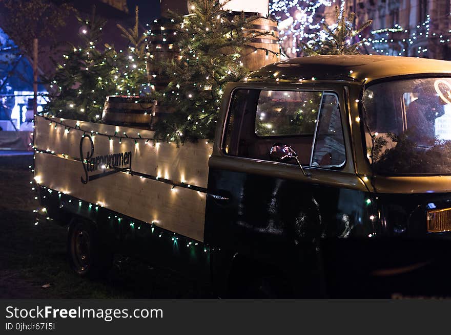 Classic Brown Single-cab Truck With Christmas Tree