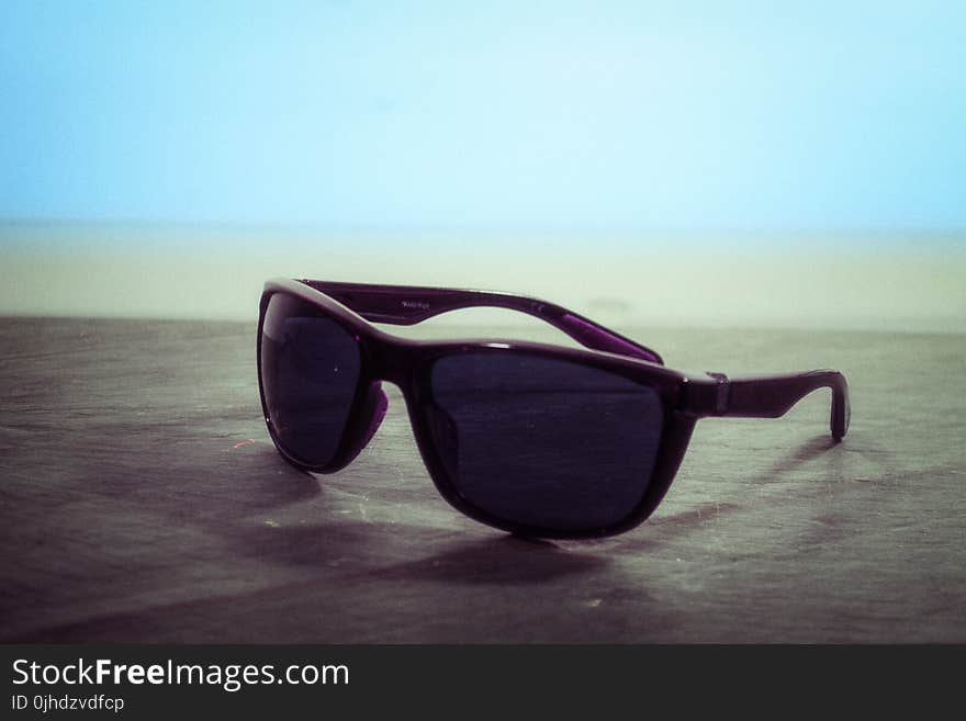 Black Wayfarer Sunglasses