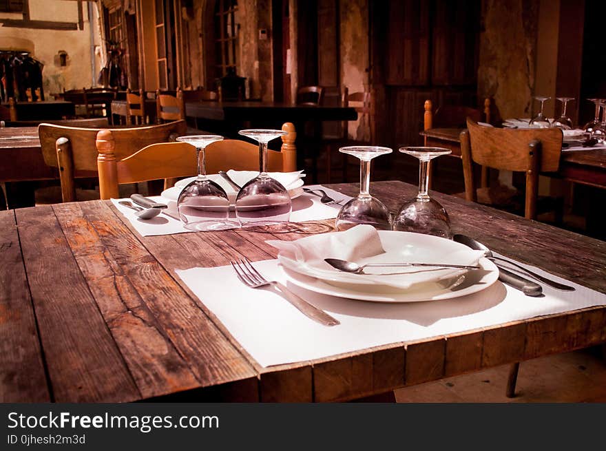 Fine Dining Table Ware