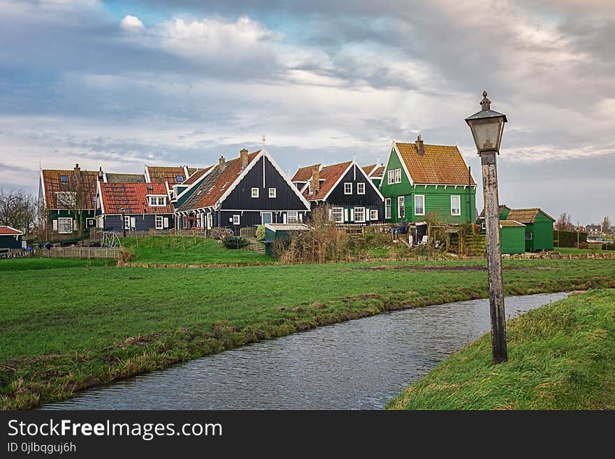 Hamlet with its typical wooden houses on the island of Marken in the Netherlands.