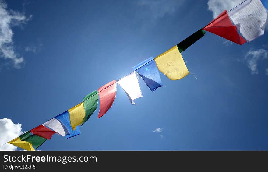 Sky, Cloud, Flag, Daytime