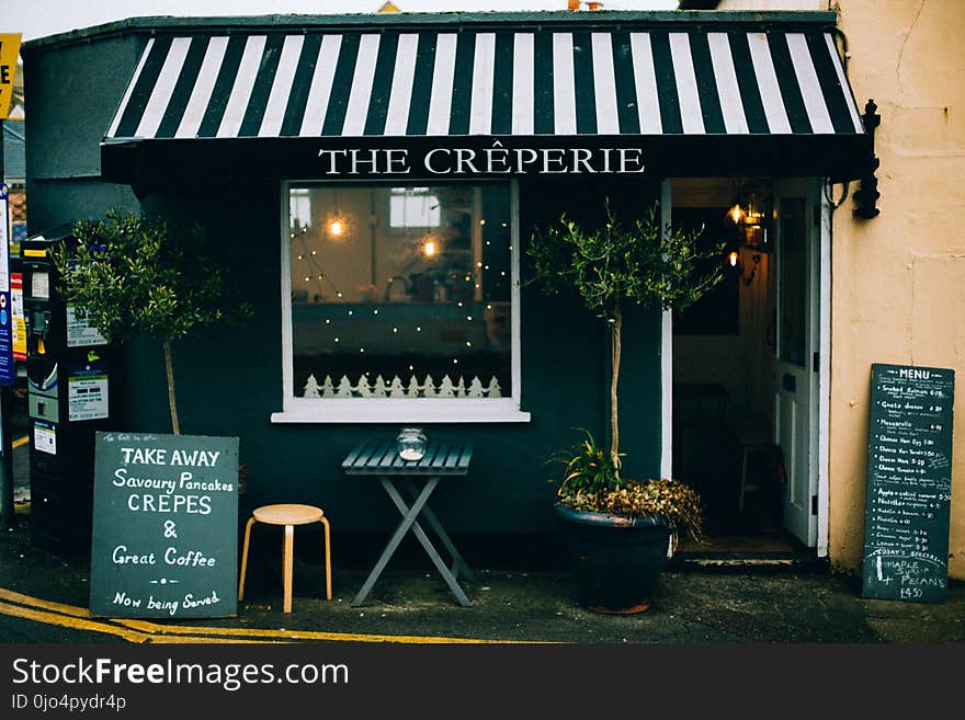 The Creperie Store Photography