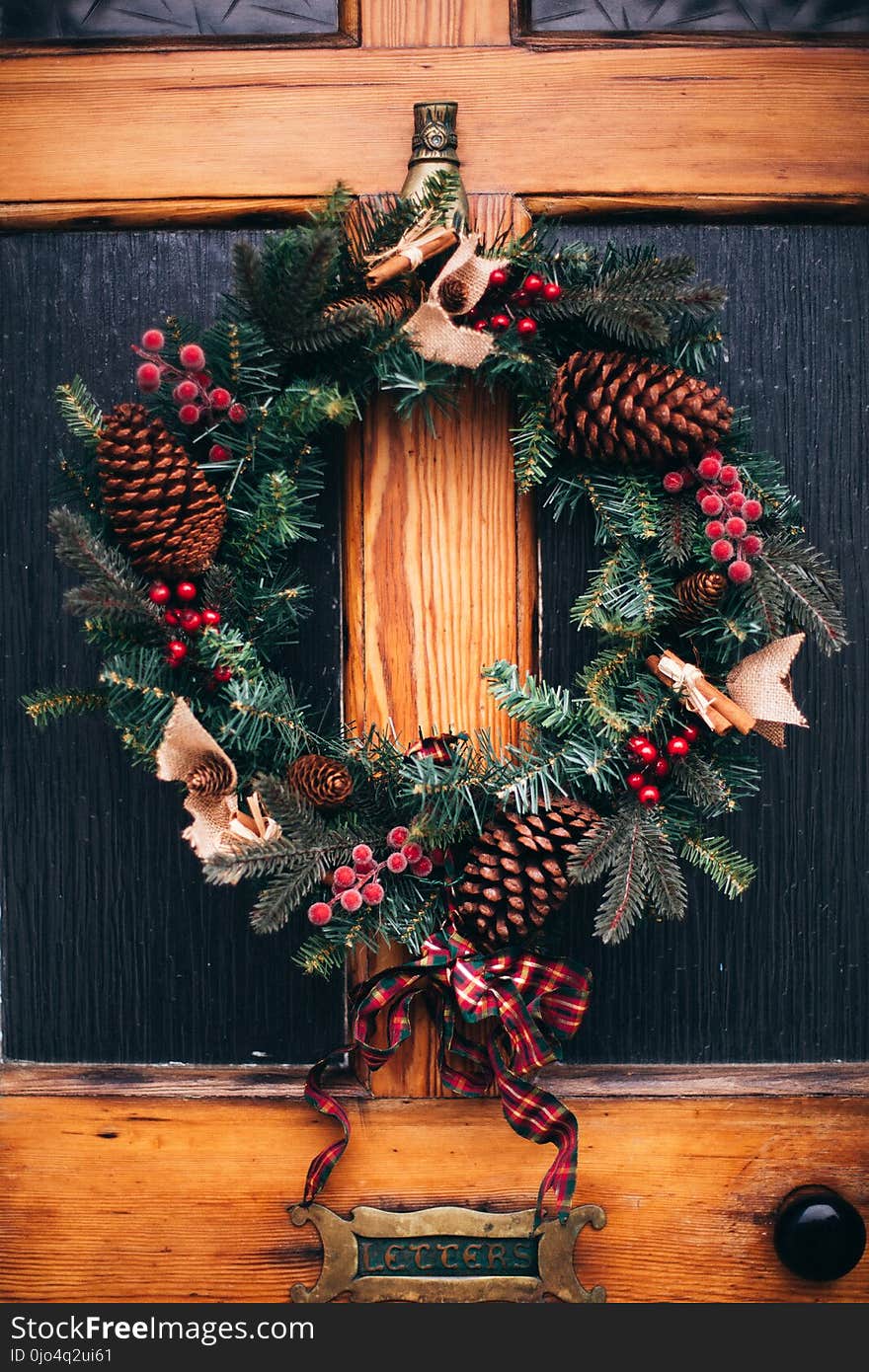 Green and Brown Pine Cone Wreath