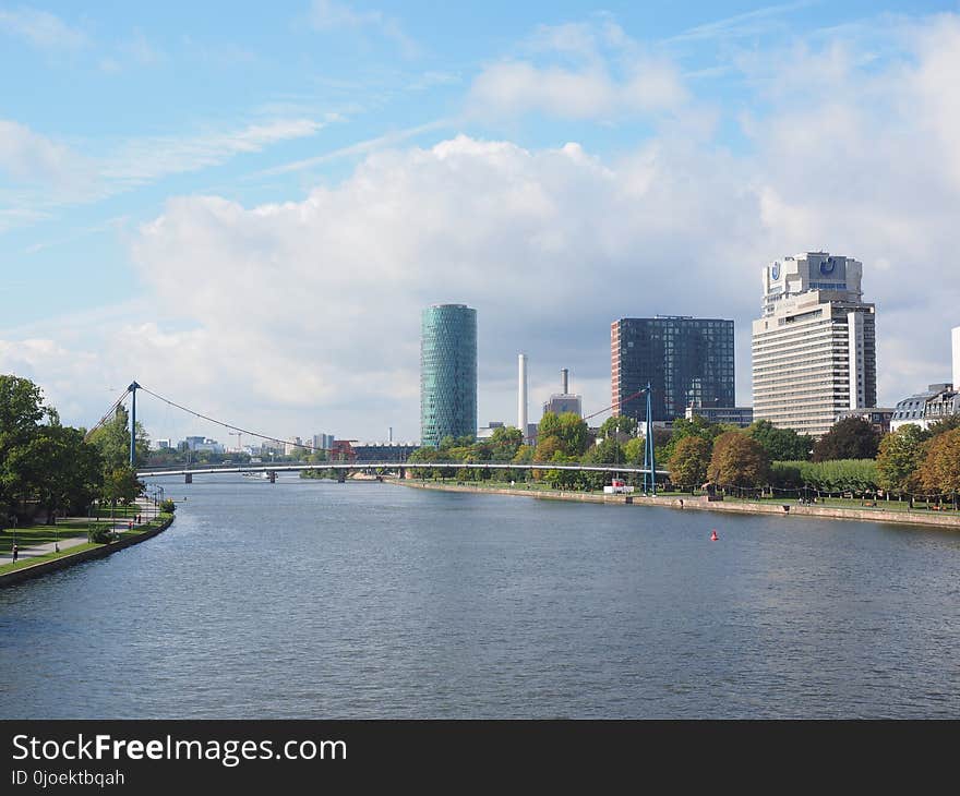 Metropolitan Area, Skyline, Waterway, River