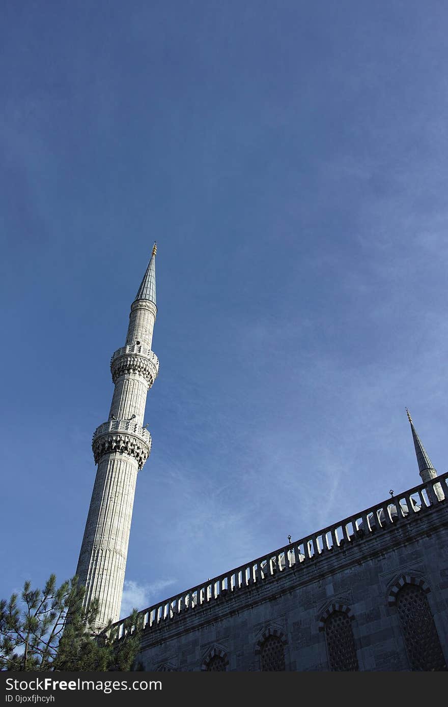 Sky, Landmark, Spire, Mosque