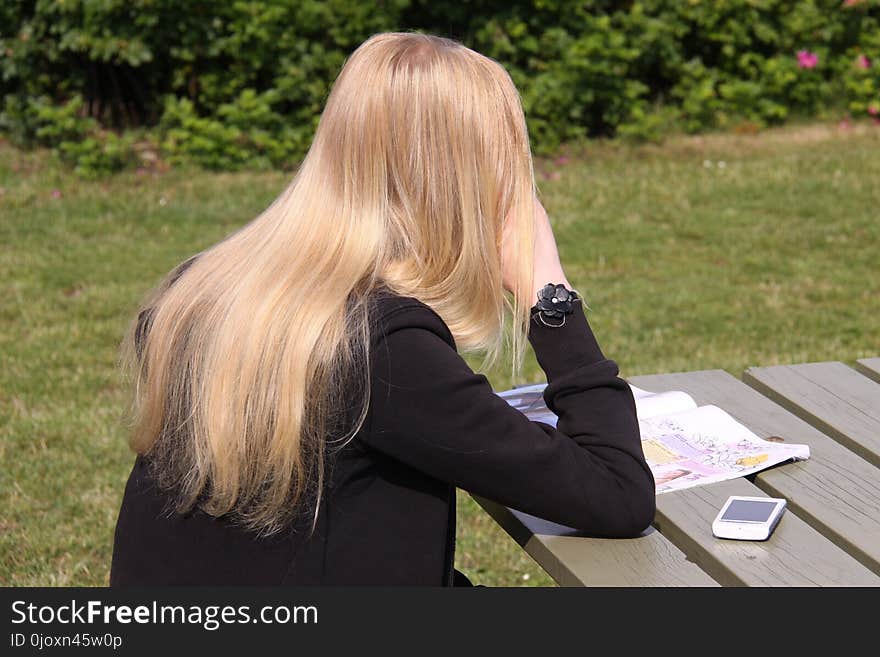 Hair, Human Hair Color, Blond, Hairstyle