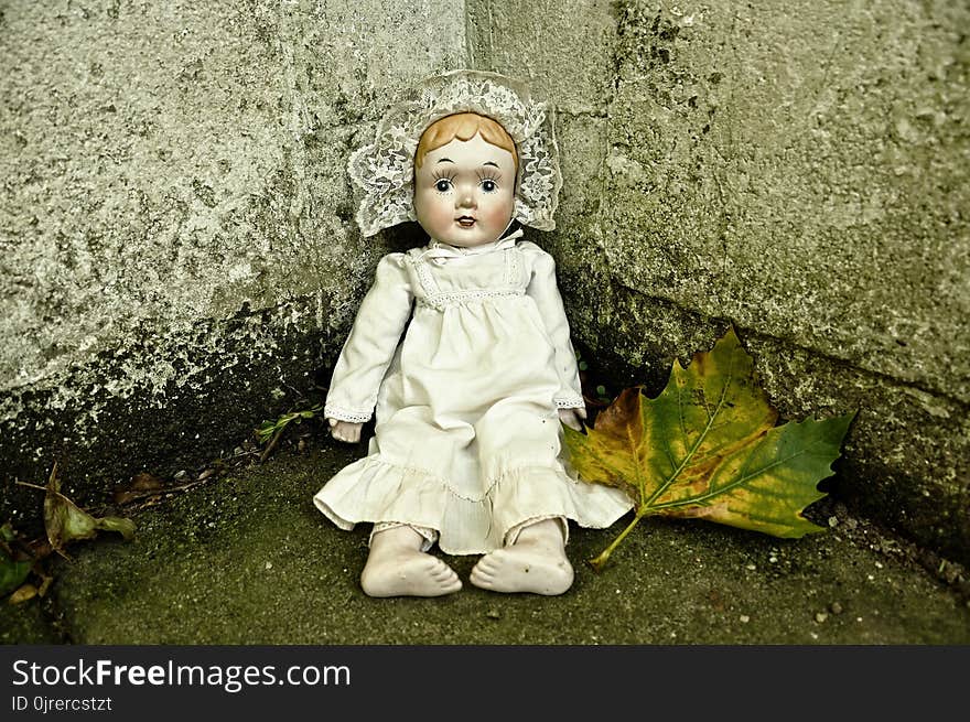 Child, Leaf, Grass, Girl