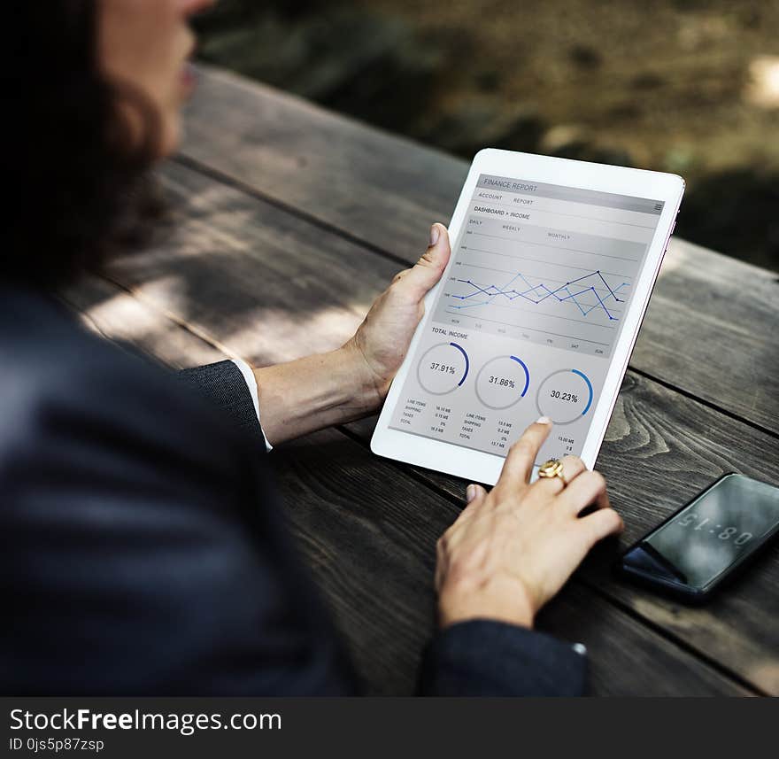 Woman With Black Long-sleeved Shirt Using White Tablet Computer Close-up Photography