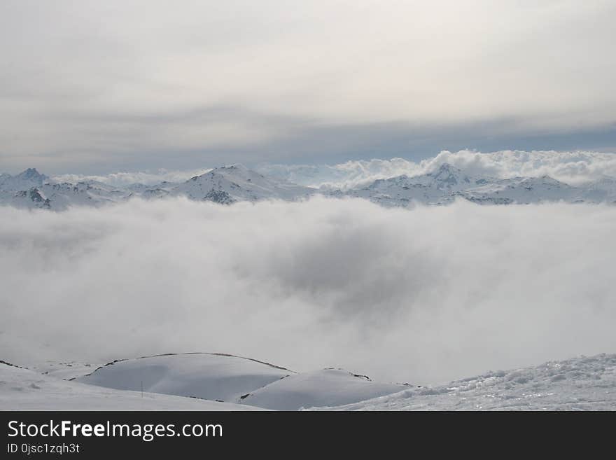 Cloud, Sky, Mountainous Landforms, Mountain Range