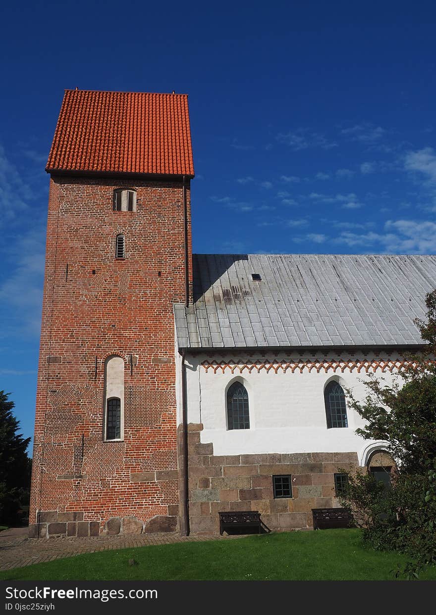 Sky, Landmark, Historic Site, Building