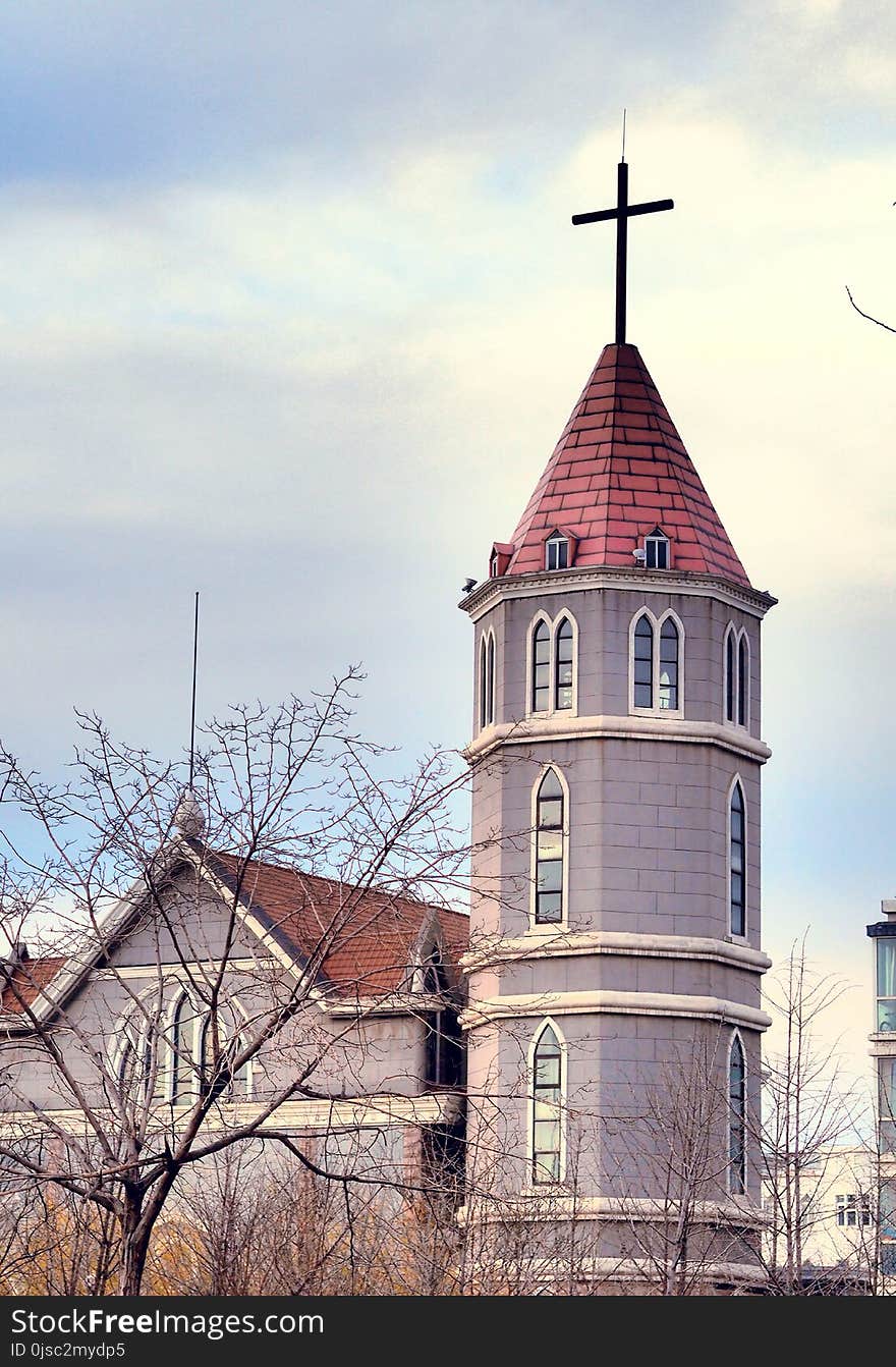 Sky, Building, Landmark, Steeple