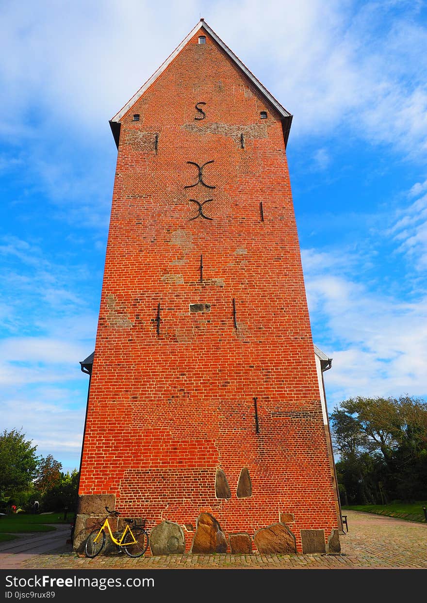 Landmark, Tower, Historic Site, Sky