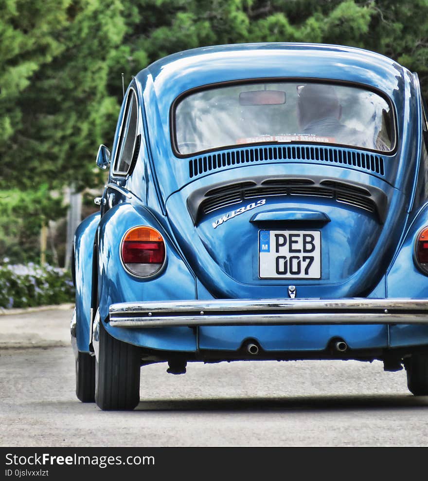 Blue Volkswagen Beetle