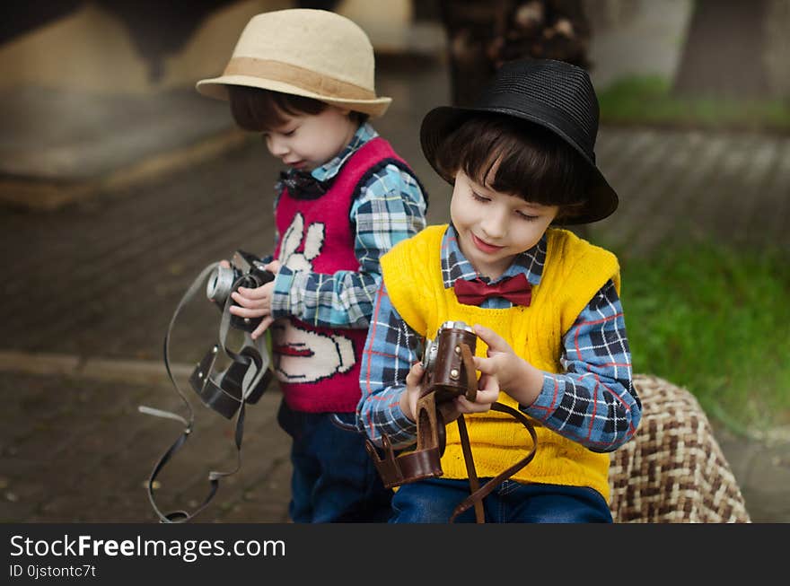 Headgear, Child, Toddler, Recreation