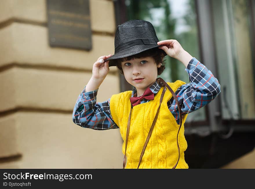 Yellow, Fashion Accessory, Headgear, Outerwear