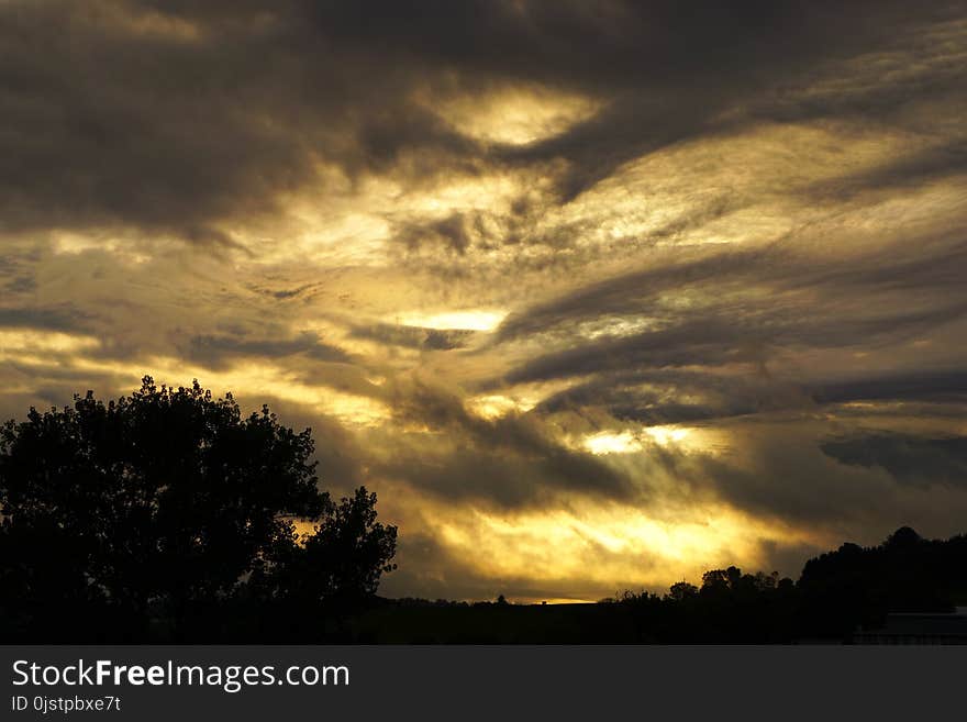 Sky, Cloud, Atmosphere, Afterglow