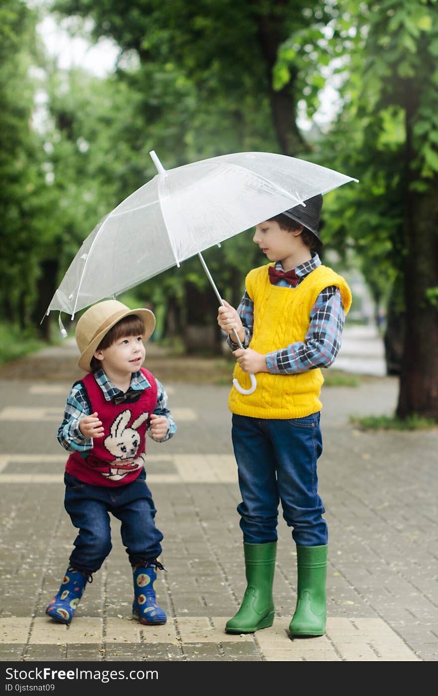 Umbrella, Yellow, Fashion Accessory, Child