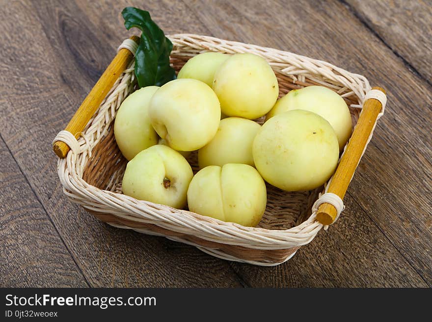 Fresh ripe sweet Nectarines in the bowl