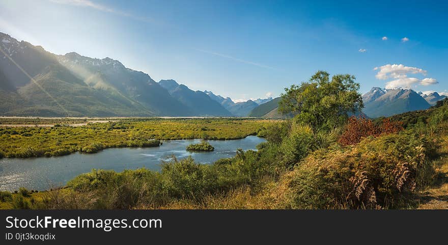 Sun rays over Glenorchy Lagoon in New Zealand