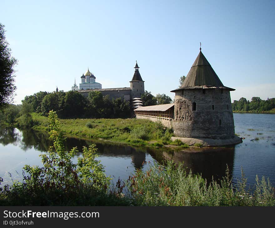 The old Pskov Kremlin on Sunny summer days overlooking the walls and other beauties of the old Russian city made a significant contribution to the history of Russia. The old Pskov Kremlin on Sunny summer days overlooking the walls and other beauties of the old Russian city made a significant contribution to the history of Russia.