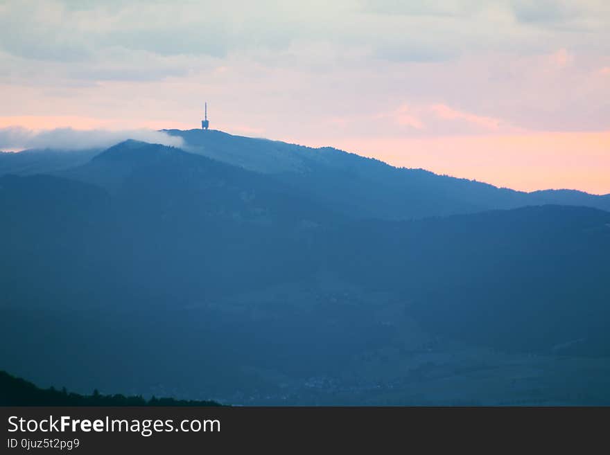 Sky, Highland, Ridge, Horizon