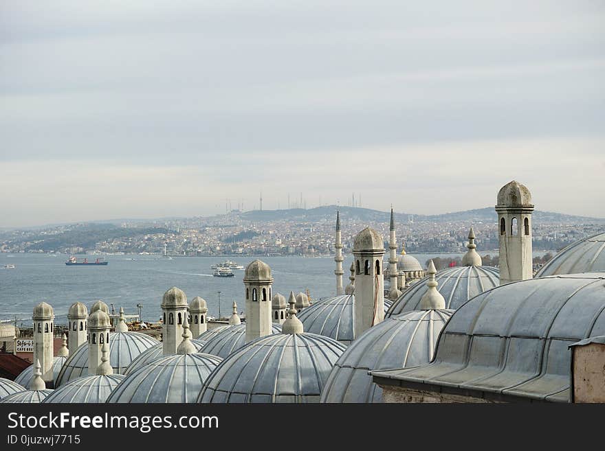 Sea, Sky, Water, City