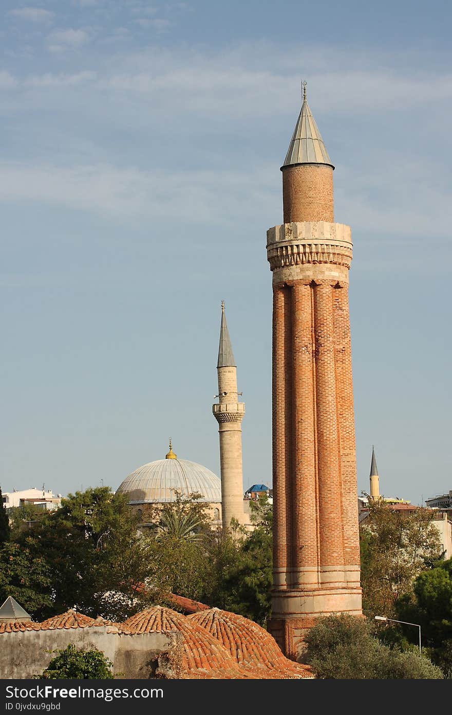 Landmark, Sky, Historic Site, Mosque