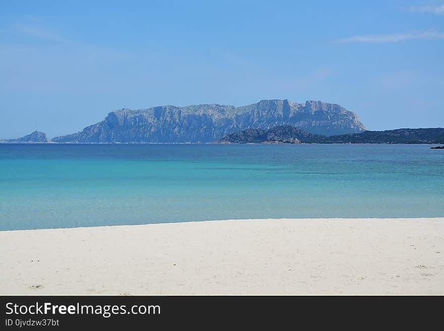 Sea, Coastal And Oceanic Landforms, Beach, Sky