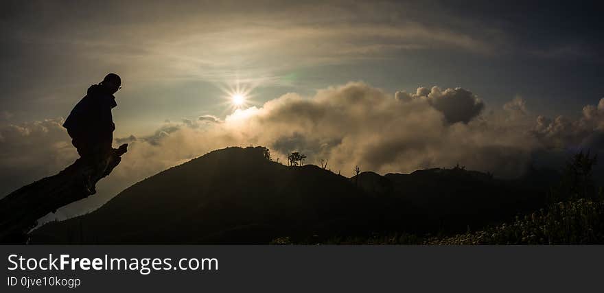 Sky, Nature, Cloud, Mountainous Landforms