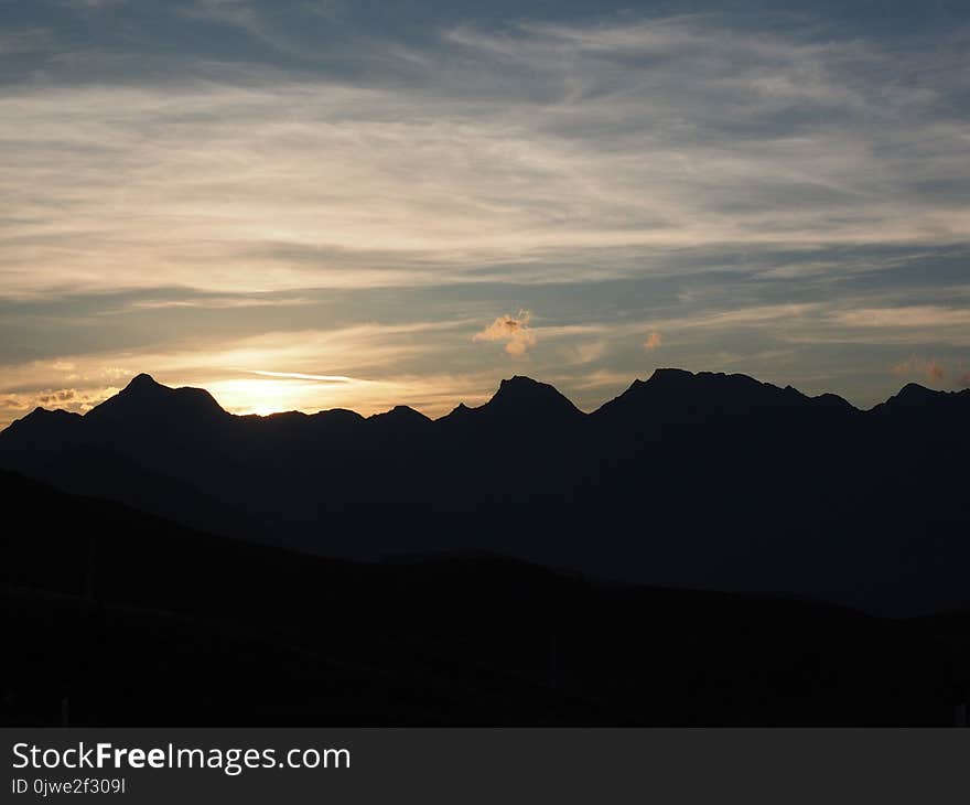 Sky, Mountain Range, Cloud, Dawn