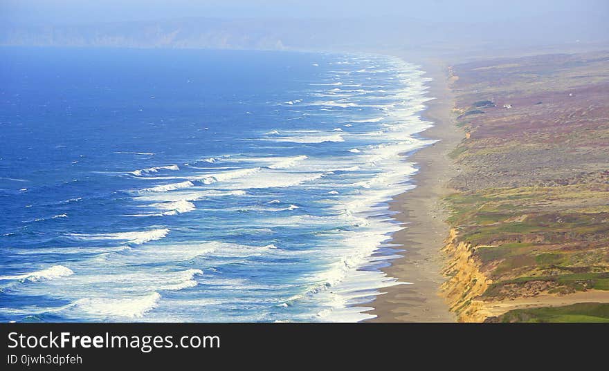 POINT REYES SHORELINE ON PACIFIC OCEAN