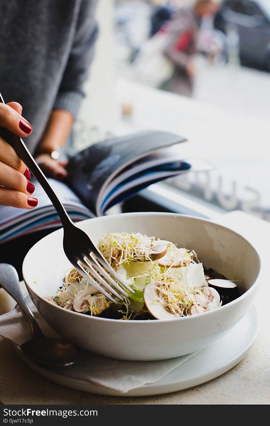 Round White Bowl With Vegetable Salad