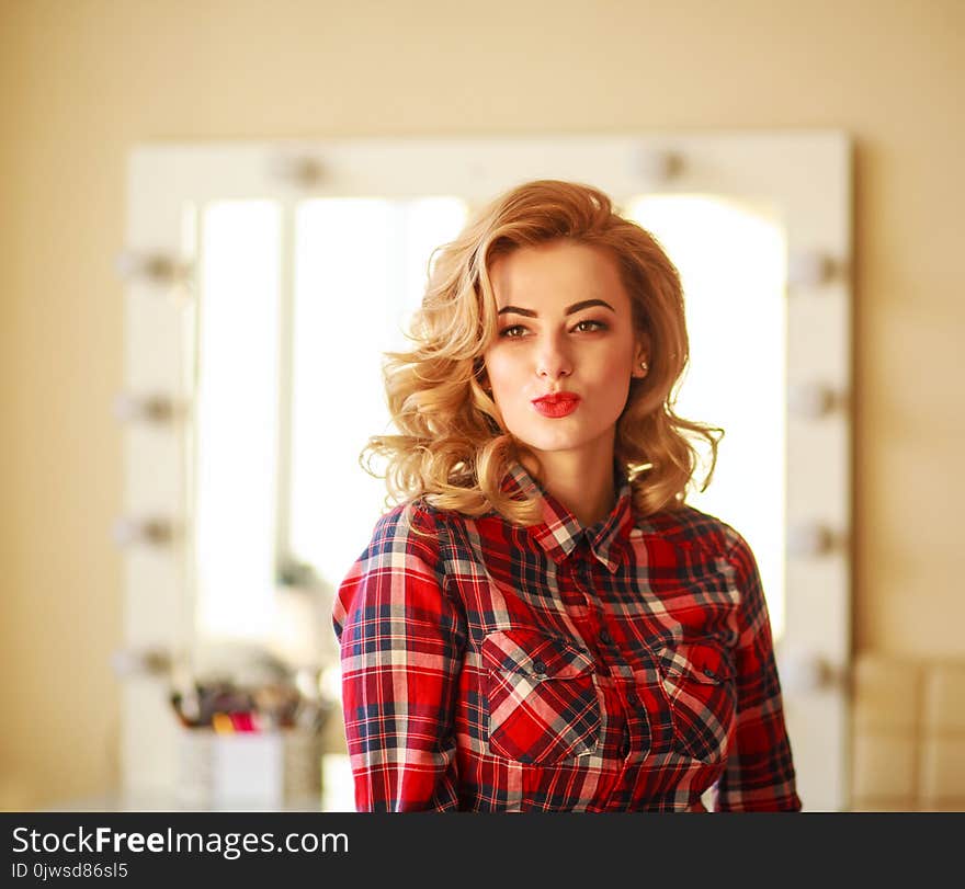 Gorgeous Woman Try On Makeup In Mirror In Home Studio Of Beauty