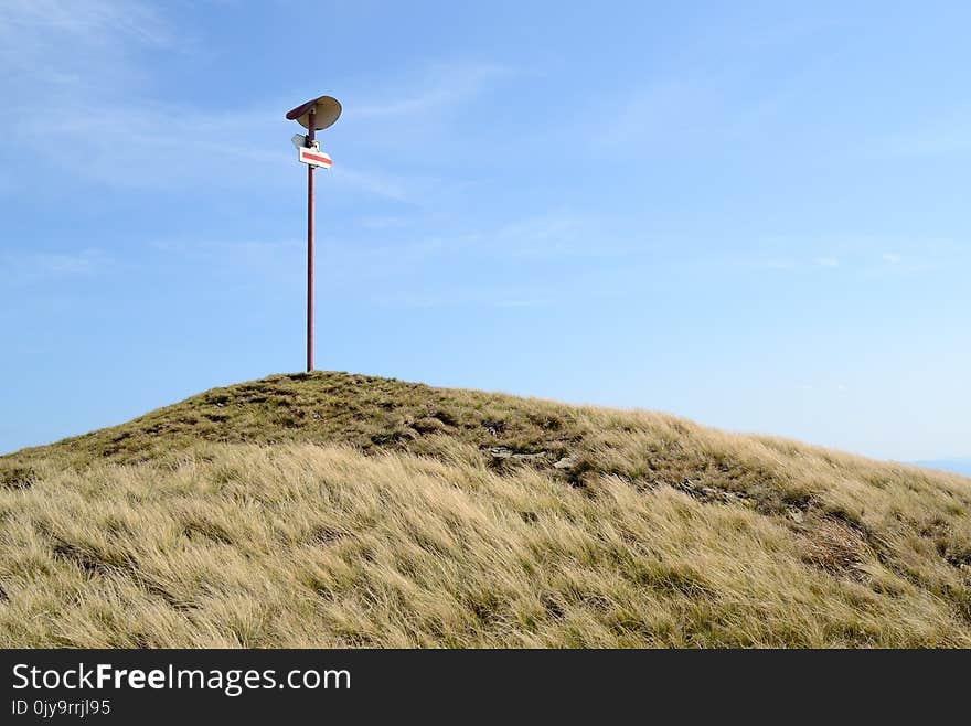 Sky, Grassland, Grass, Hill